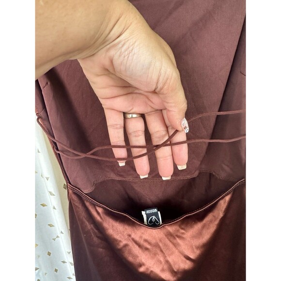 Windsor Sultry Strappy Stretch Cord Open Back Satin Brown Bodycon Mini Dress M - Picture 6 of 8